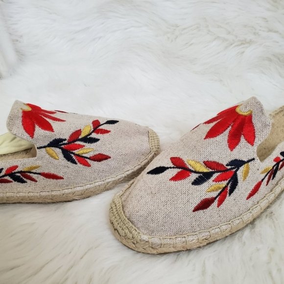Soludos Floral Embroidered Espadrille Flat Mules - Picture 6 of 8